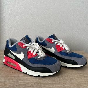 Nike Women’s Air Max 90 Size 7